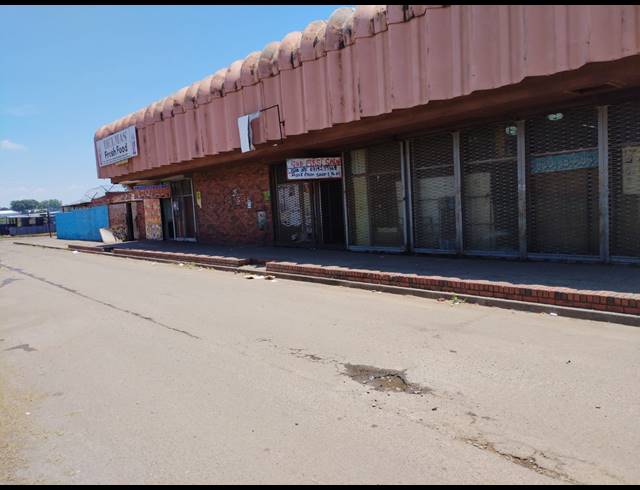 M² BUSINESS FOR SALE IN BOTLENG